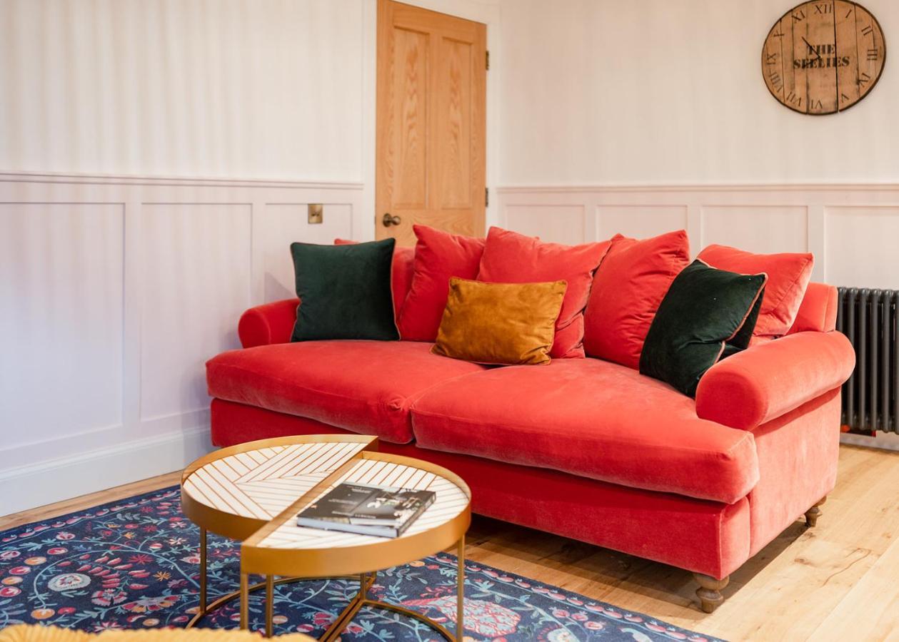 The Seelies - Luxury Aparthotel - By The House Of Danu Kingussie Eksteriør bilde